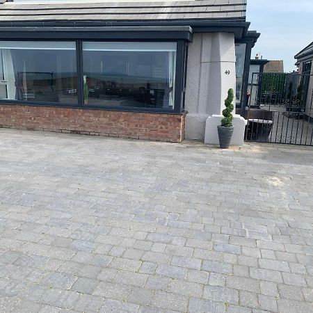 Beach House Apartment On Ground Floor With Sea View - Pet Friendly Cleveleys Εξωτερικό φωτογραφία