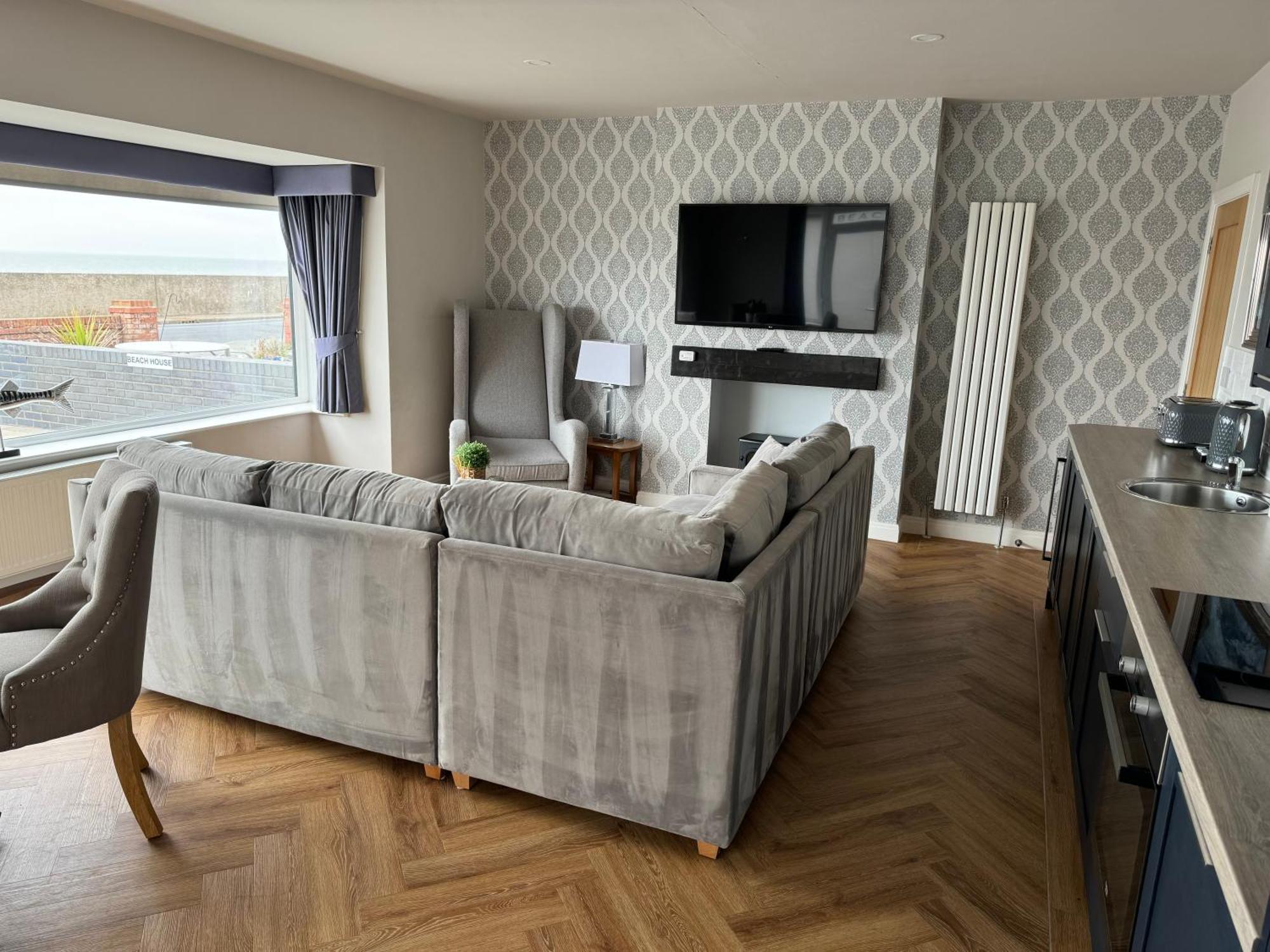 Beach House Apartment On Ground Floor With Sea View - Pet Friendly Cleveleys Εξωτερικό φωτογραφία