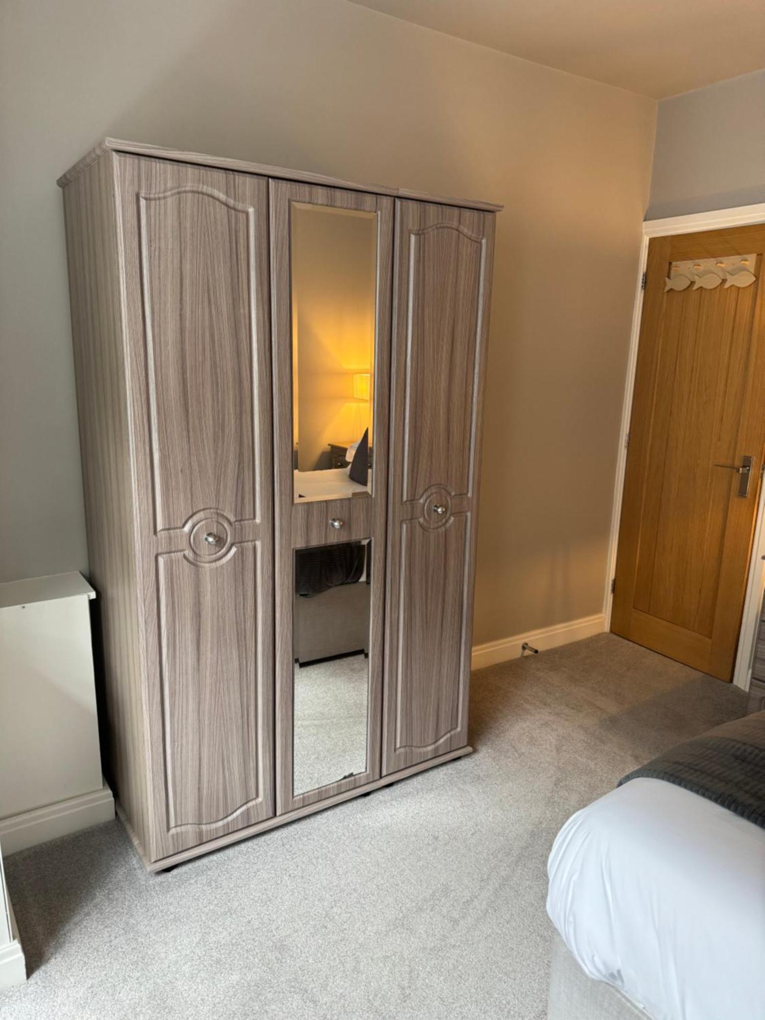Beach House Apartment On Ground Floor With Sea View - Pet Friendly Cleveleys Εξωτερικό φωτογραφία