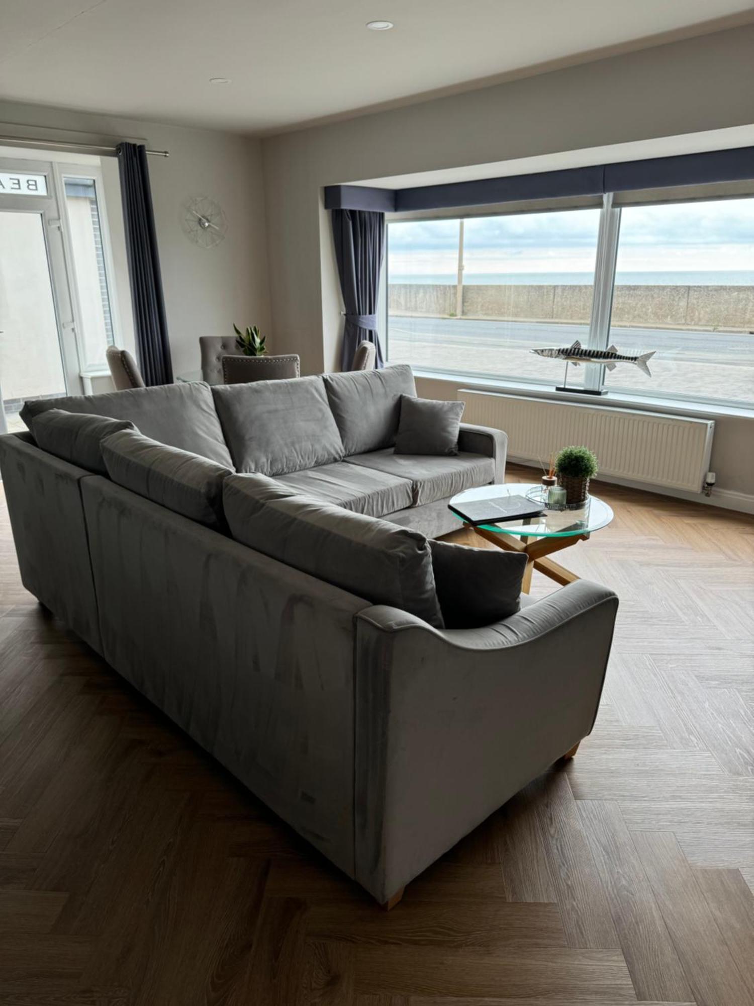 Beach House Apartment On Ground Floor With Sea View - Pet Friendly Cleveleys Εξωτερικό φωτογραφία